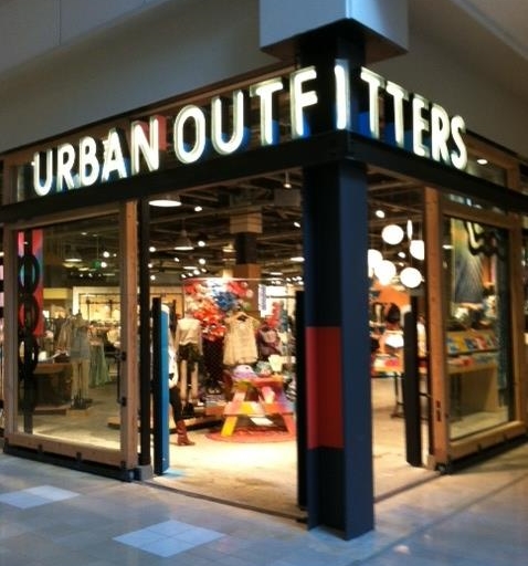Urban Outfitters Arrives At The Westchester